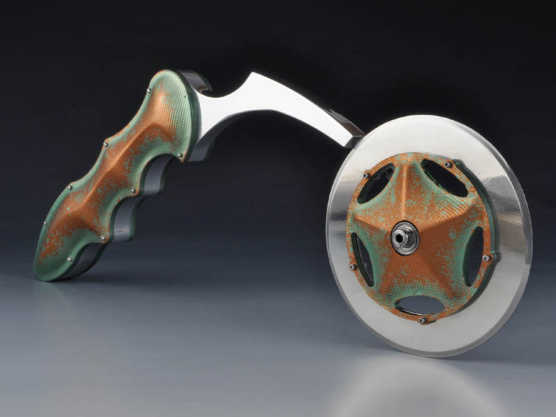 bota.frecer.com　オリジナル鉄板 Tormach Owner Stories: Frankie Flood, Metalsmith and Studio Artist