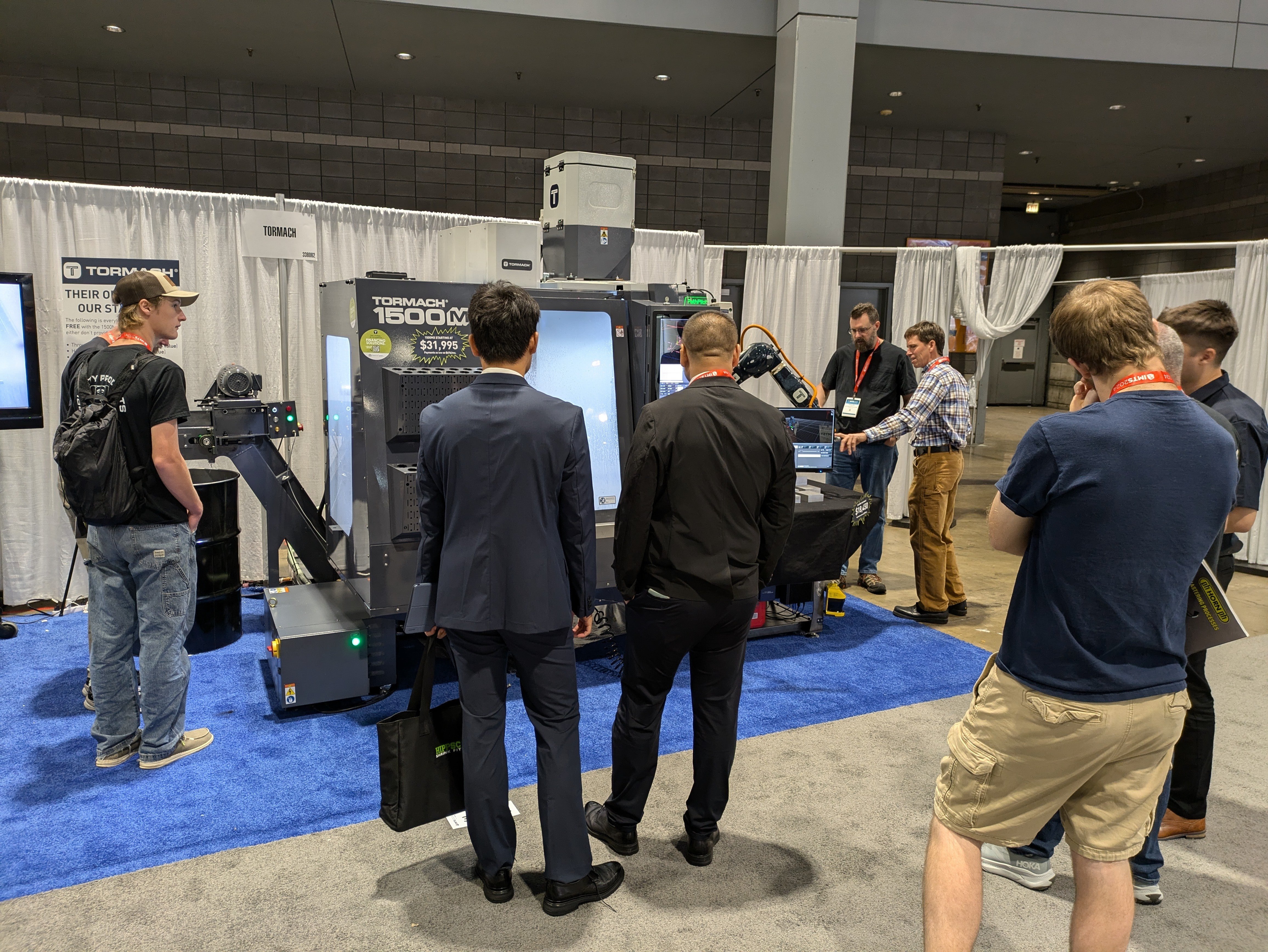 1500MX CNC Mill and ZA6 Robot Draw Big Crowds at IMTS 2024
